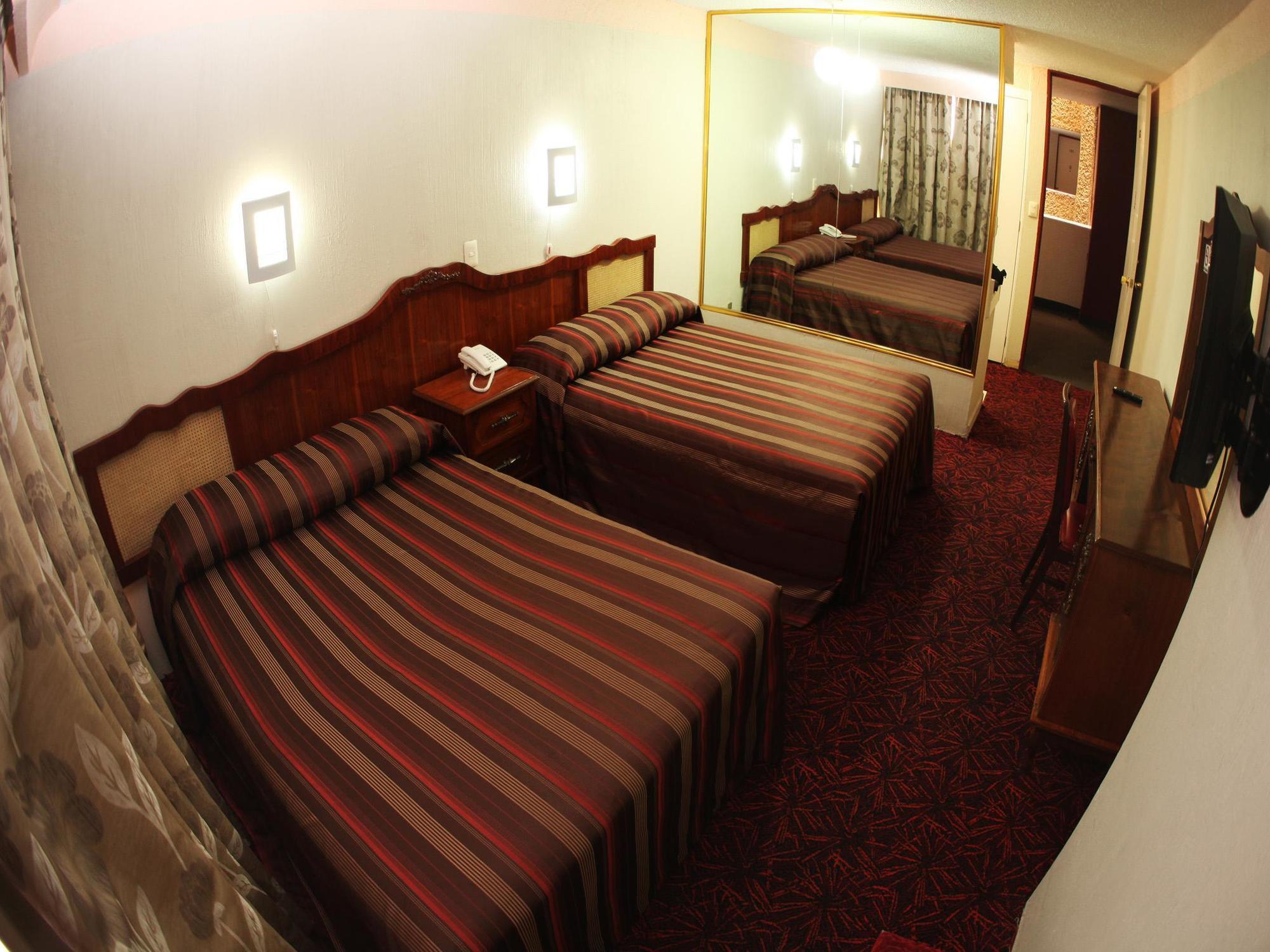 Hotel Plaza Madrid Mexico By Eksteriør billede